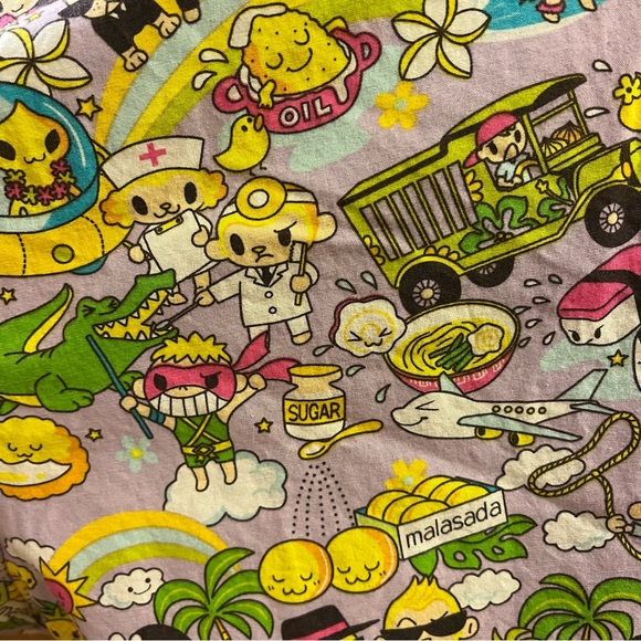 Hawaiian kawaii anime scrub top large - Picture 5 of 9